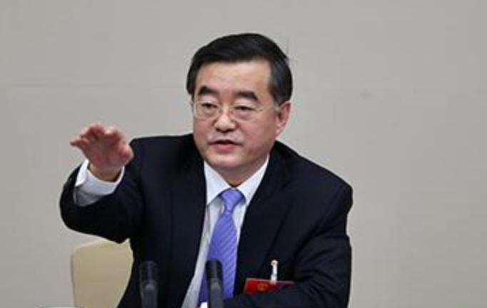 黑龙江省委书记张庆伟“喊话”全省旅游社：你们敢承诺不欺诈吗?