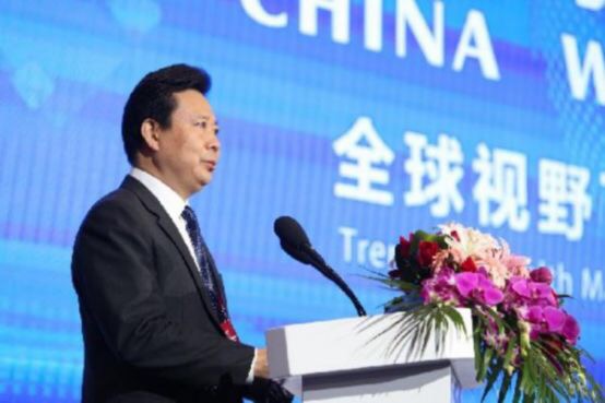 离开工作35年的山东，李群迎来“诗和远方”的下一站