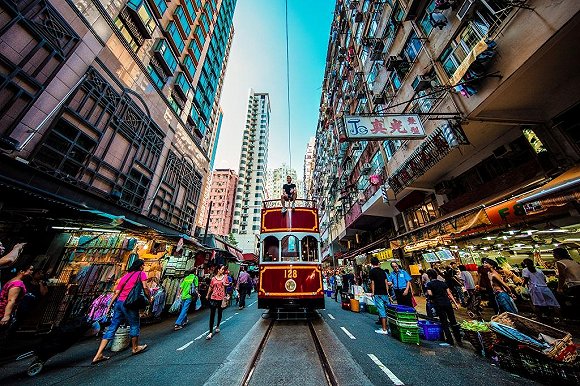 香港公布四大出入境新政 5月起内地来港有望免隔离