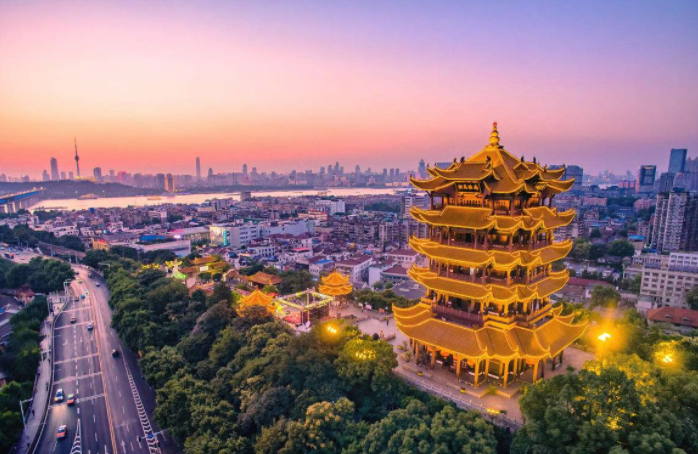 美团旅行发布《2018清明小长假人气榜》 95后最爱住武汉酒店