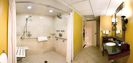 Park Hotels＆Resorts1400万美元翻新DoubleTree Fess Parker酒店
