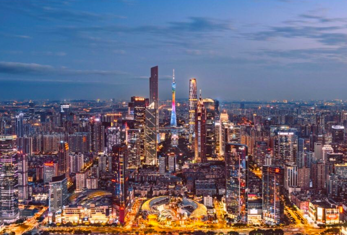 婀娜多姿一塔倾城 广州塔不仅仅是个城市地标