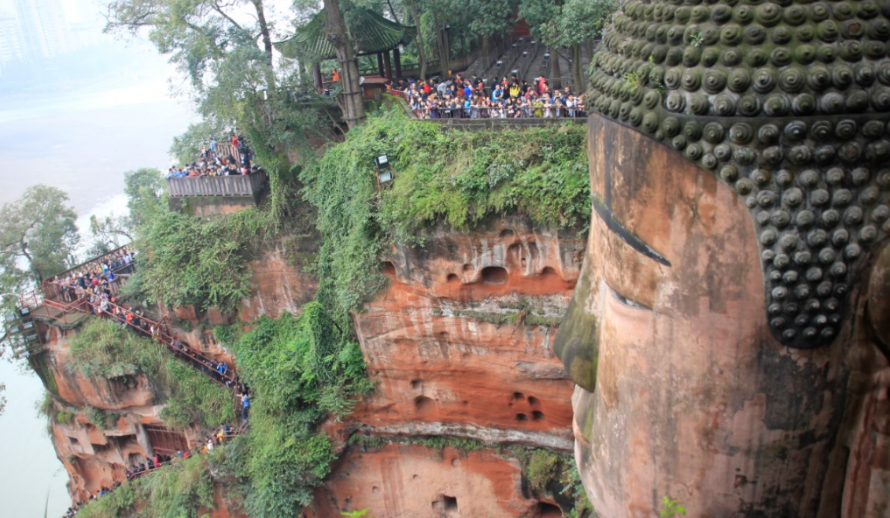 戴斌：假日旅游成为新民俗