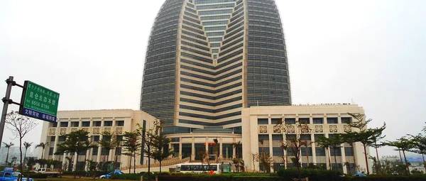 海航集团这一年究竟在卖哪些资产？ (内附2018资产抛售轨迹图表)