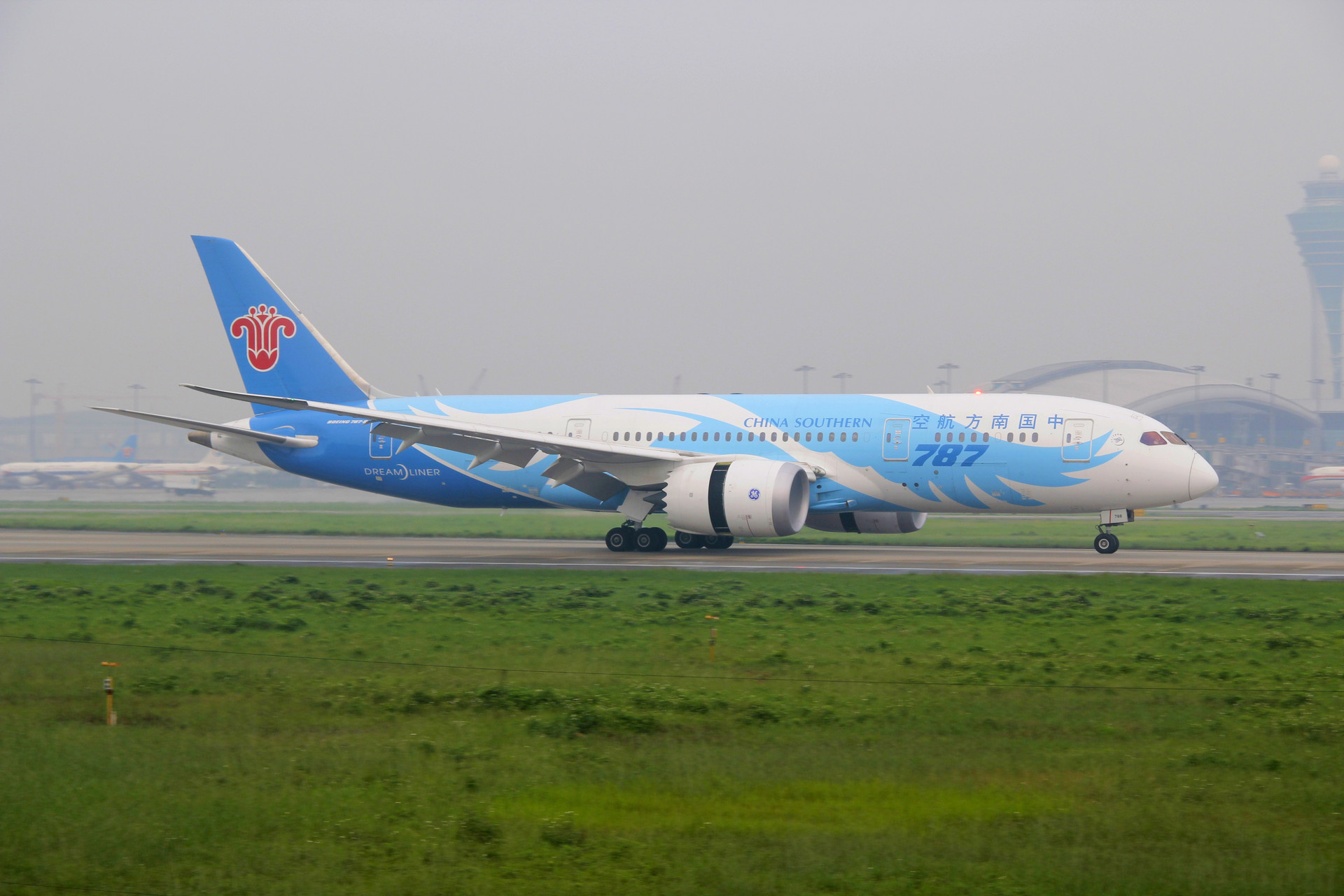 南航获卡塔尔航空增持 入盟猜测再起