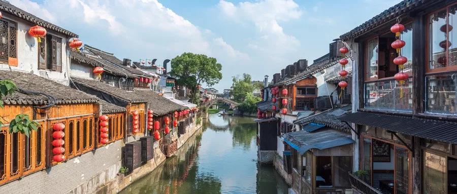 古镇旅游迷思：“天胡牌”西塘是如何输给一手烂牌的乌镇的