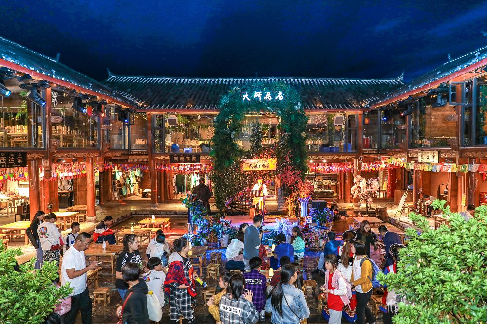 第二次入榜世界500强的雪松控股 在云南打造了2个网红景点