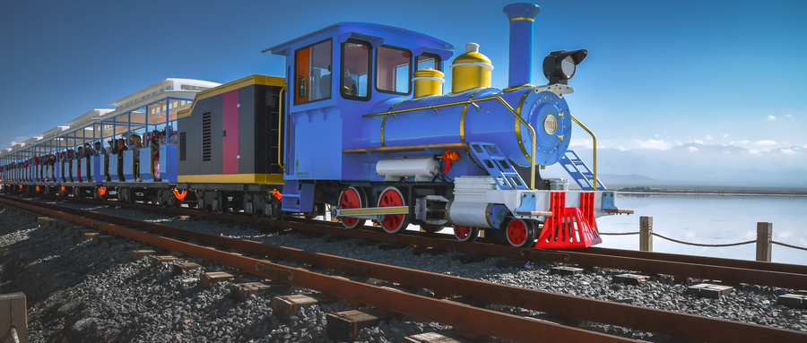 十一假期深度游花样翻新：美食游、火车游、红色旅游