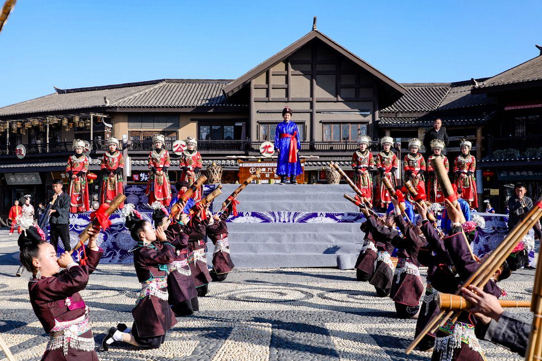 第三届苗家“祭尤节”在丹寨万达小镇举行