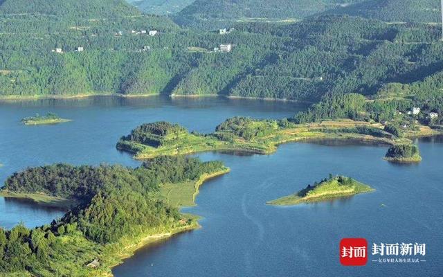 四川南充升钟湖旅游综合开发建设项目开工 总投资102亿元