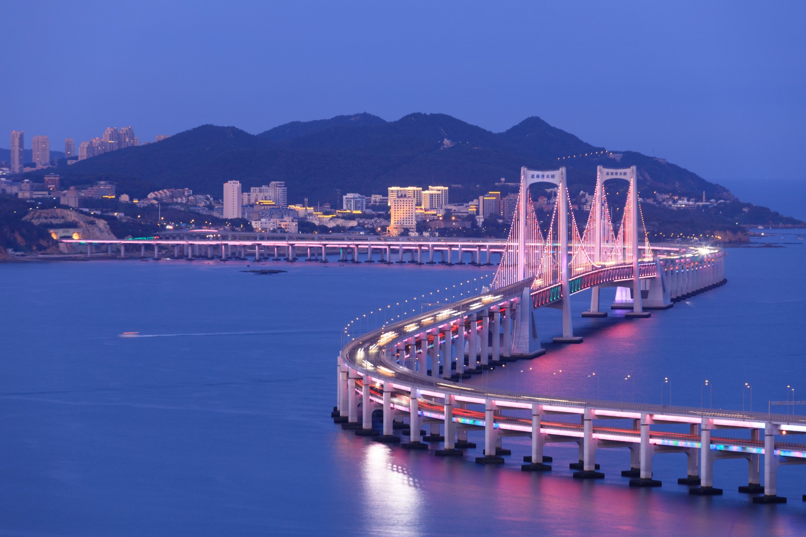 辽宁冬季旅游推介和项目招商大会及路演活动在京举办