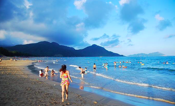 就地过年，“微旅游”成新潮流 