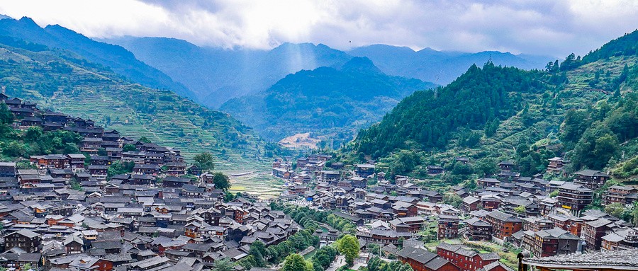 聚焦两会 | 全国政协委员刘旗：不断提升乡村旅游发展质量
