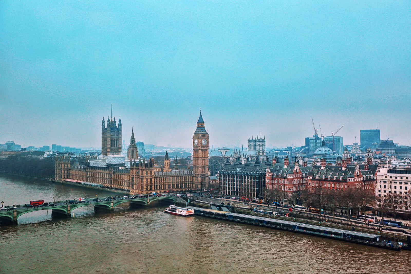 英国将取消对非洲11国旅行禁令