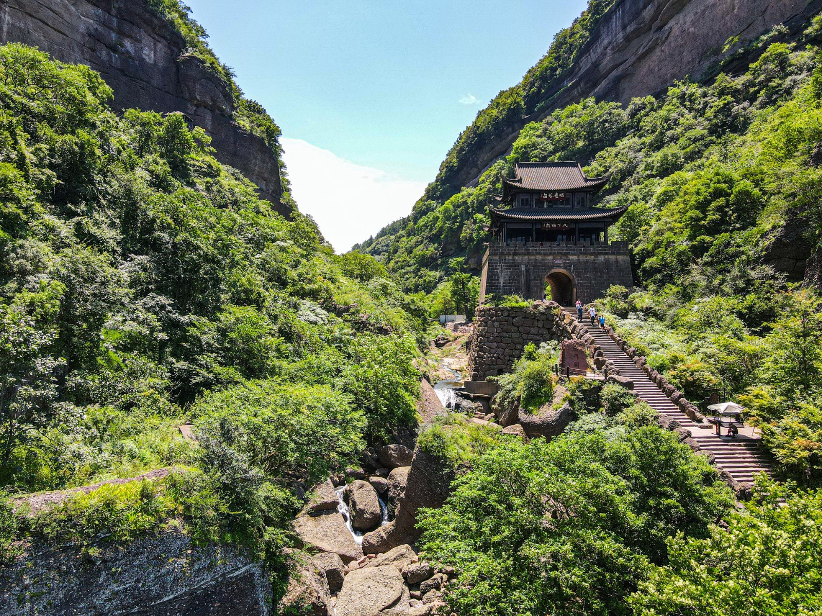 剑门旅游2022上半年营收1580万