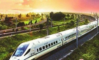 上半年铁路送客17.7亿人次 较疫前同期增11.4%