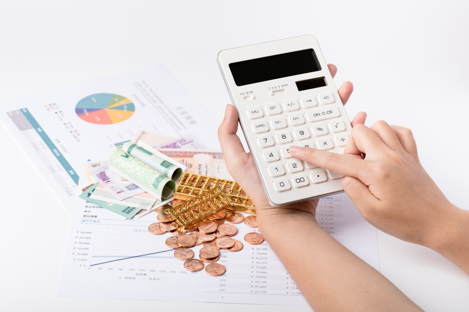 英国富豪拉特克利夫收购曼联球队25%股权 承诺3亿美元球场升级