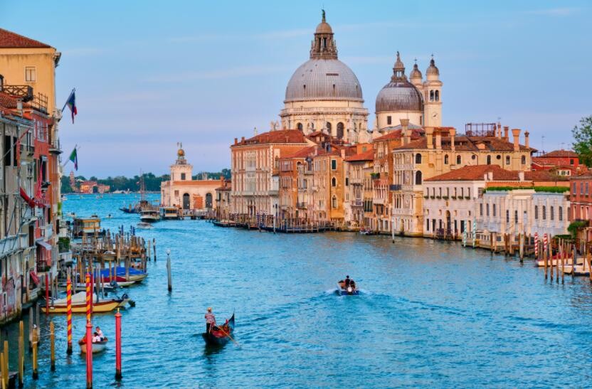 2025携程入境游报告 ：3500万游客涌入，“小城游” “深度游”更受青睐