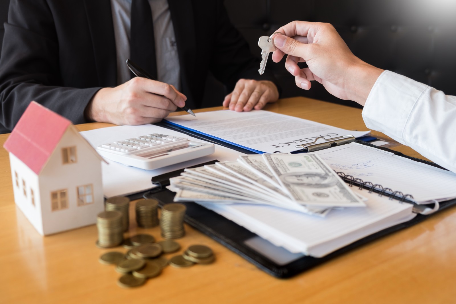 天地在线：子公司与陵水文旅投资开发有限公司签署10年项目合作协议