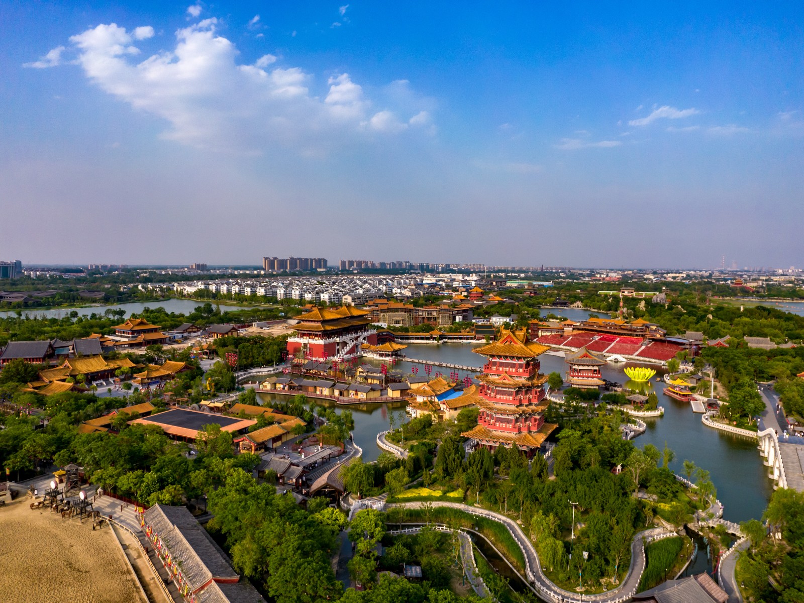 贵州铜仁梵净抹茶小镇项目预计五一开街